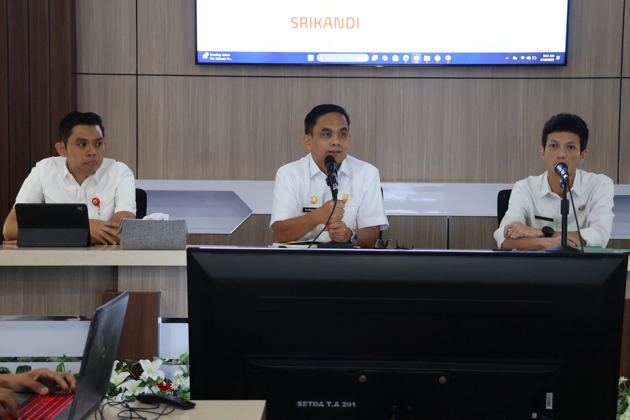 Wakil Bupati Pinrang Pimpin Rakor Penerapan Aplikasi Srikandi dan Clearance TIK