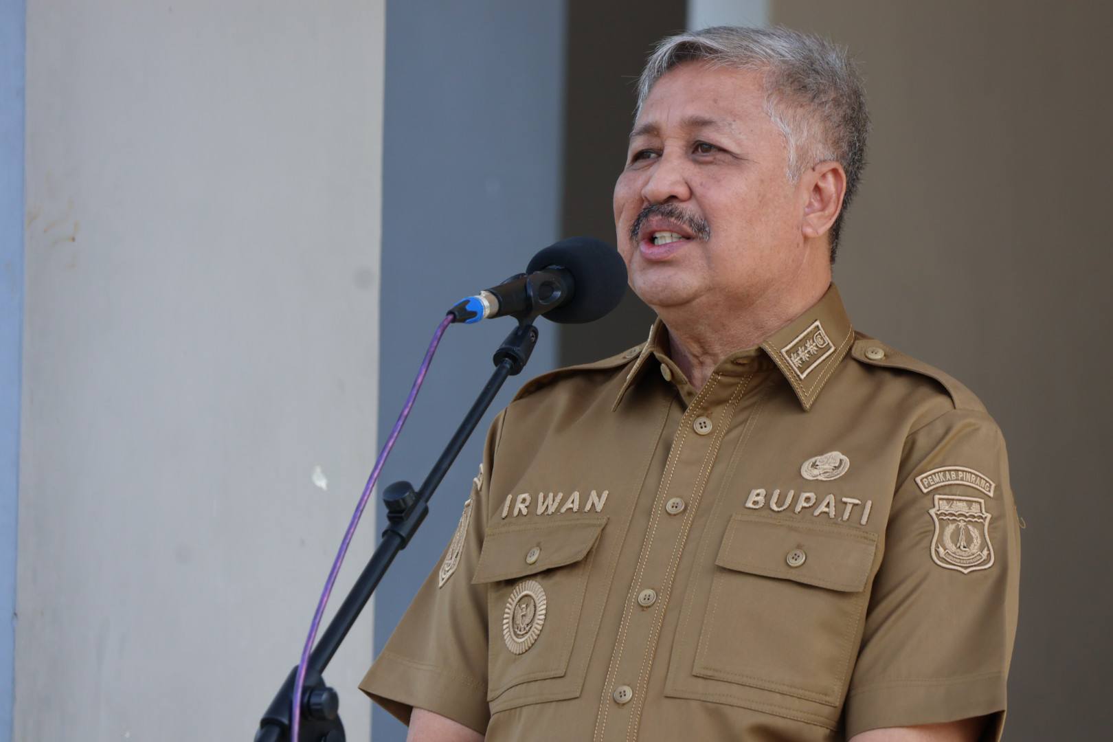 Bupati Irwan Pimpin Apel Gabungan Perdana Usai Idul Fitri: Tegaskan Disiplin dan Kebersamaan ASN
