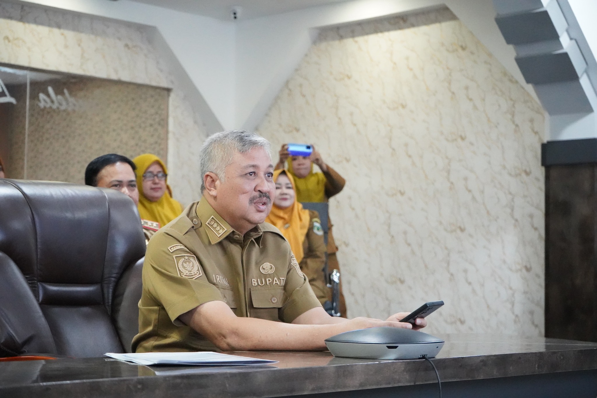 Bupati Pinrang Ikuti Rakor Program Makan Bergizi Gratis: Dorong Kolaborasi untuk Gizi Anak dan Ekonomi Lokal