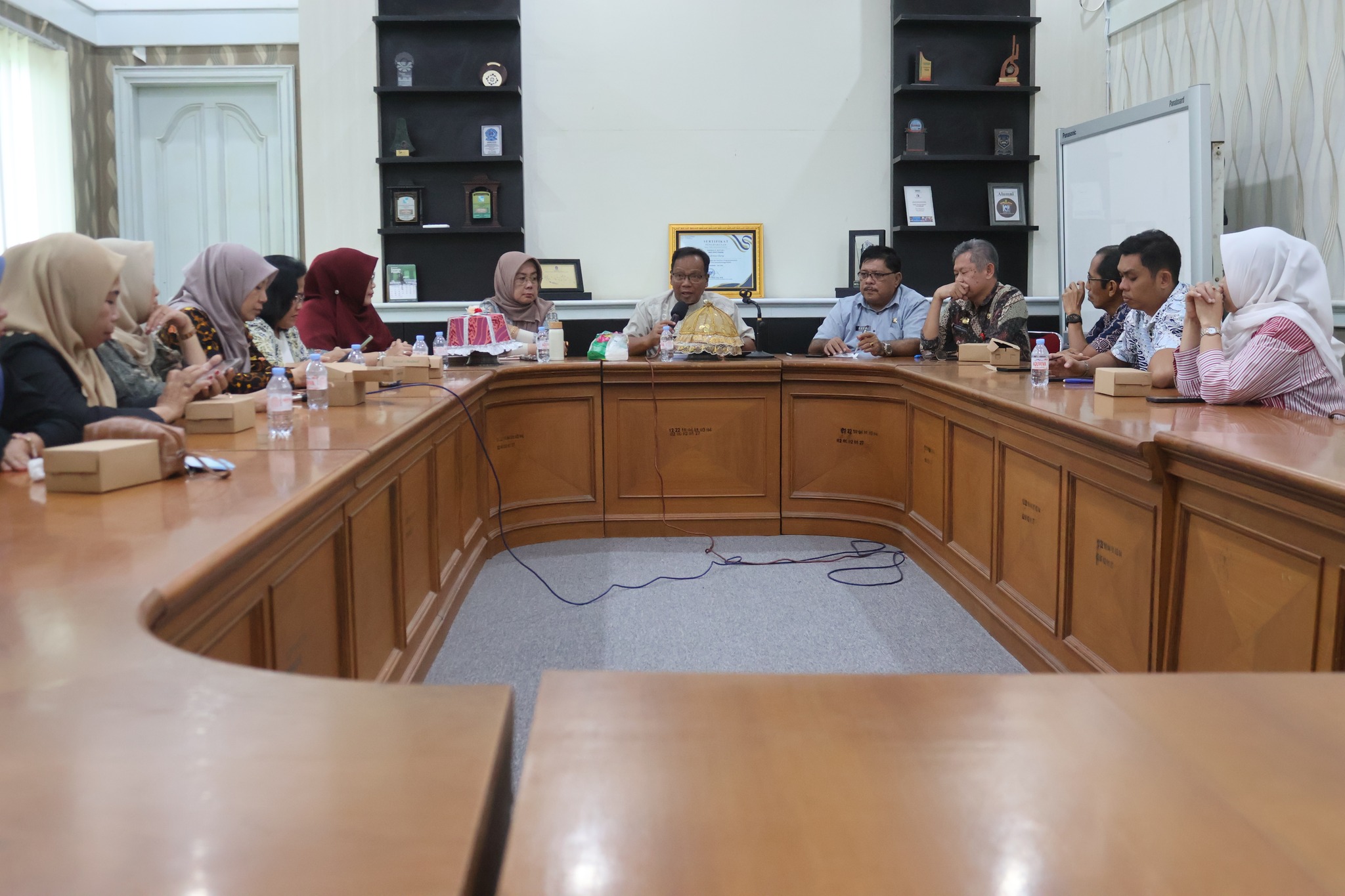 Pemkab Pinrang Dorong Kegiatan Seremonial Bernilai Edukatif melalui Gerakan Makan Telur untuk Anak
