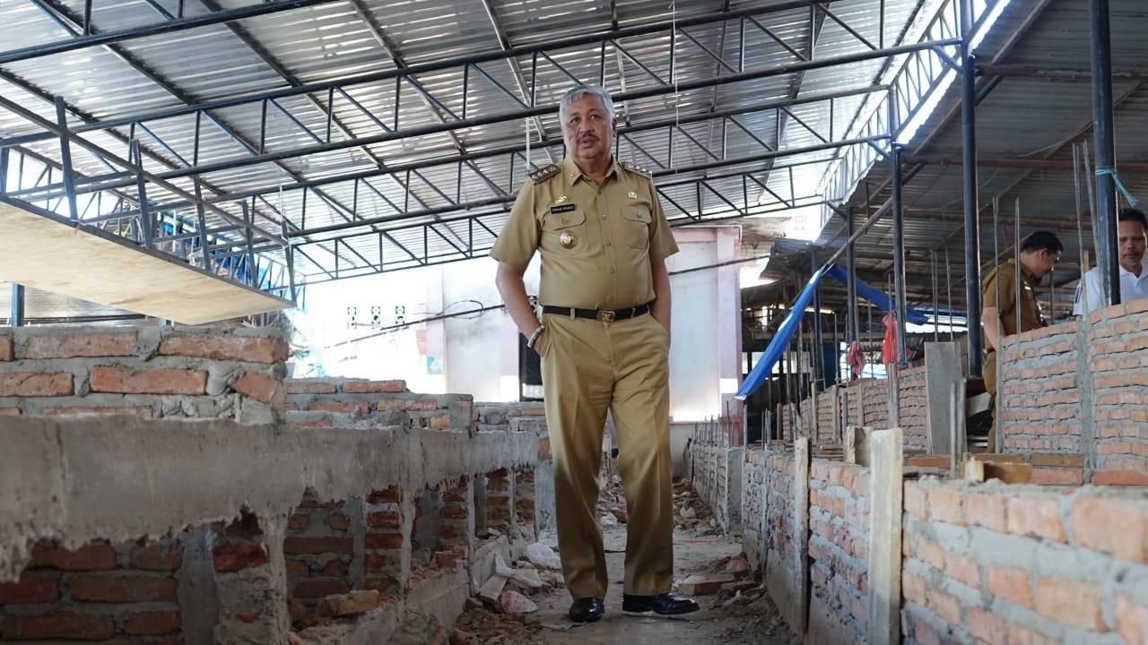 Bupati Pinrang Tinjau Progres Rehabilitasi Pasar Sentral