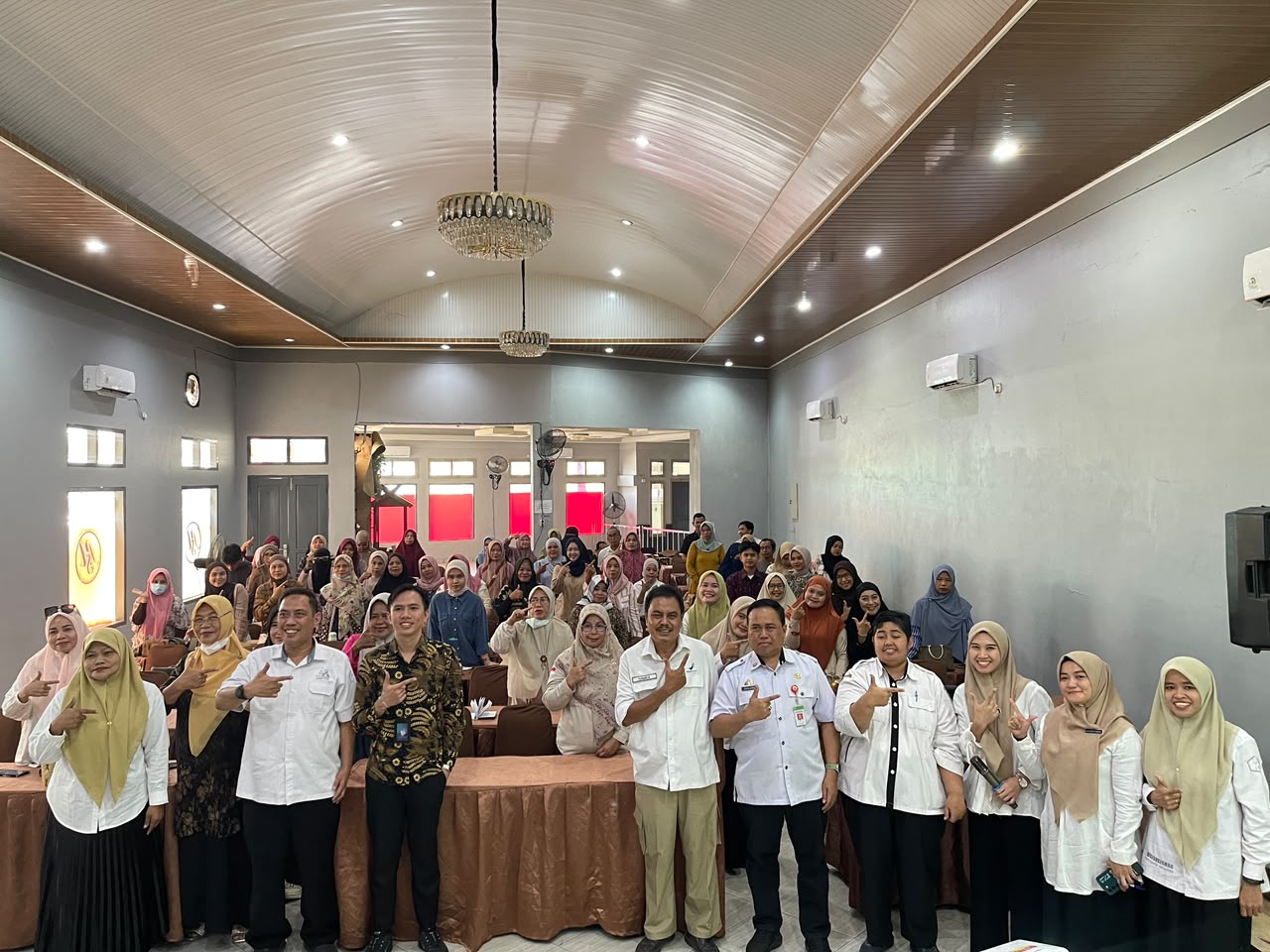 Dinkes Pinrang Gelar Pendampingan Penyuluhan Keamanan Pangan demi Dukung Perizinan Industri Rumah Tangga (SPP-IRT)